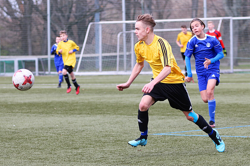 Die U 14 Junioren spielen ein 3-Länderturnier in Leipzig. 