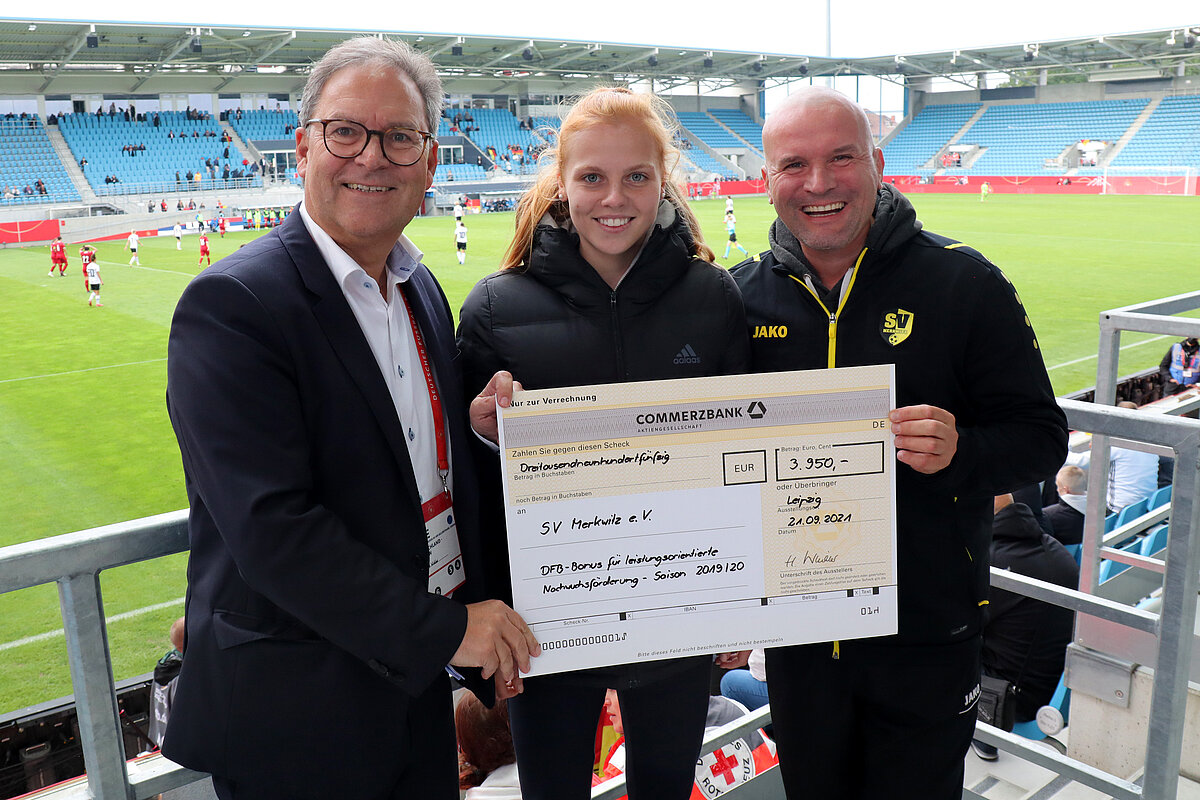 Beim Laenderspiel in Chemnitz wurde das Bonussystem des DFB eingelöst.