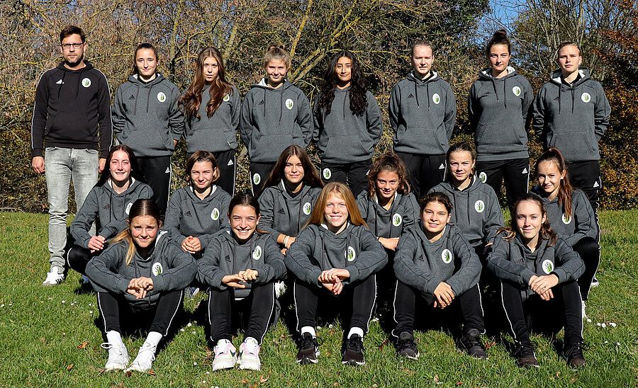 Unsere U 16-Juniorinnen spielen in Lindow beim NOFV-Pokal mit.