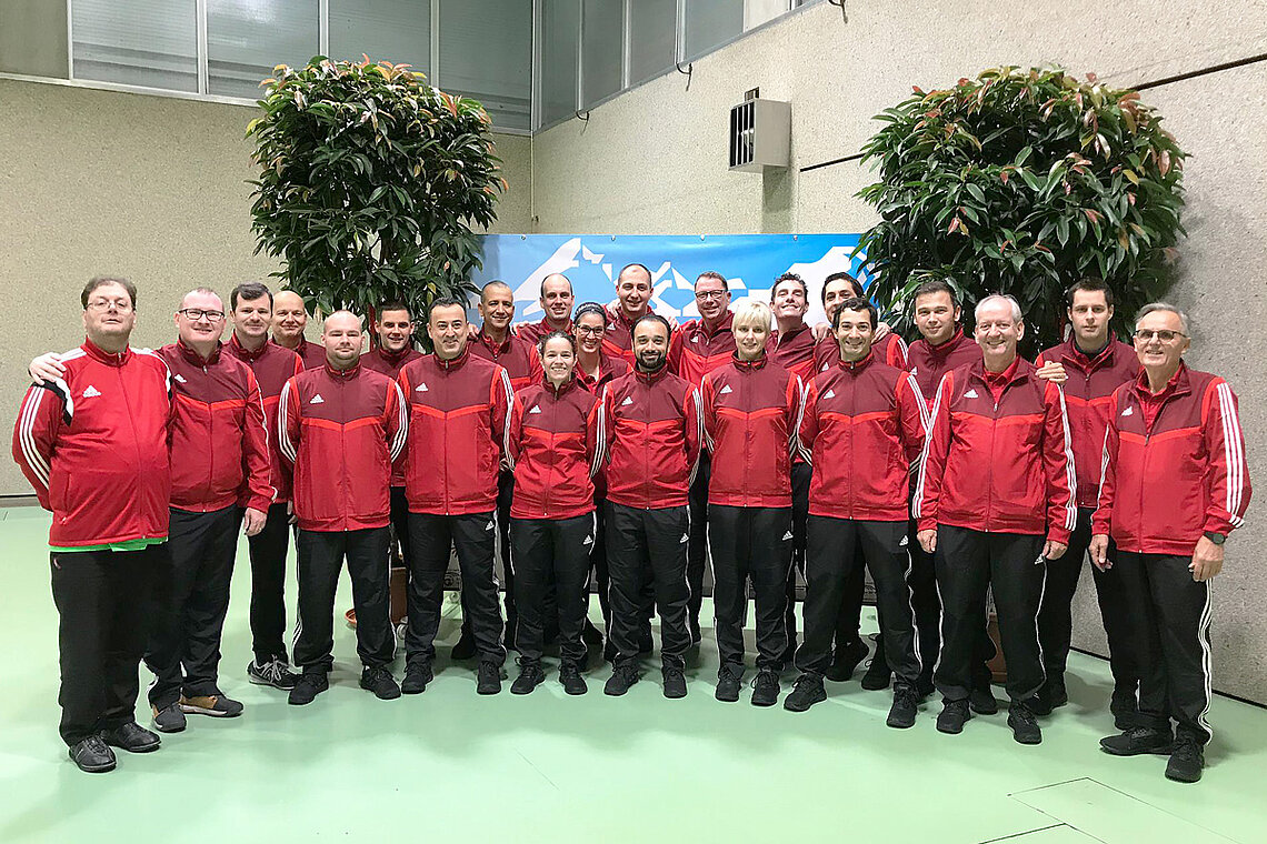 18 Schiedsrichterinnen und Schiedsrichter kamen in Winterthur zum Einsatz. © Privat