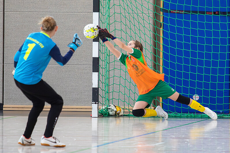 Bild aus dem Spiel Serkowitzer FSV gegen Bischofswerda FV 08 bei der Endrunde D-Juniorinnen