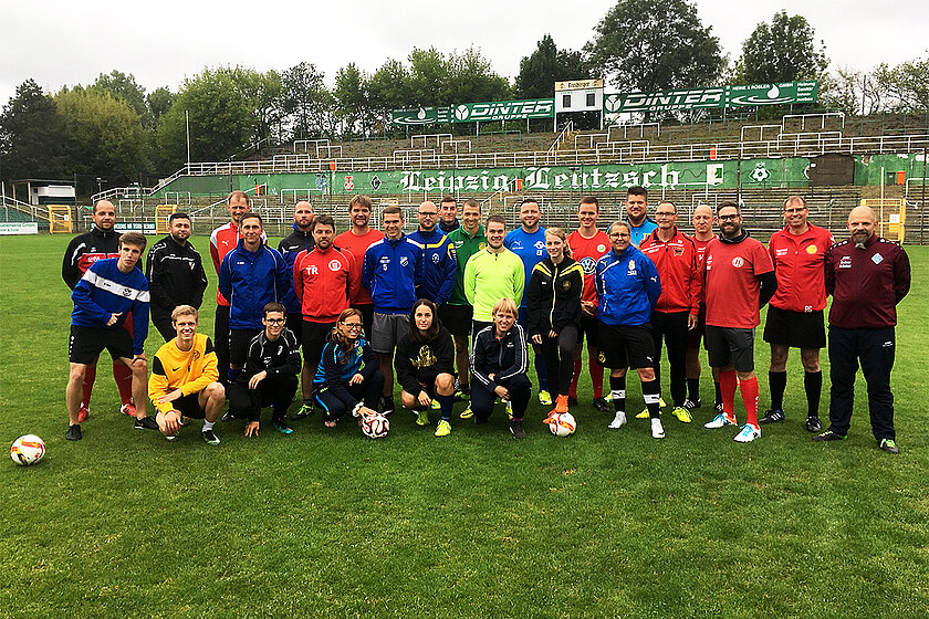 Gruppenfoto der neuen C-Lizenz-Trainer aus Leipzig.