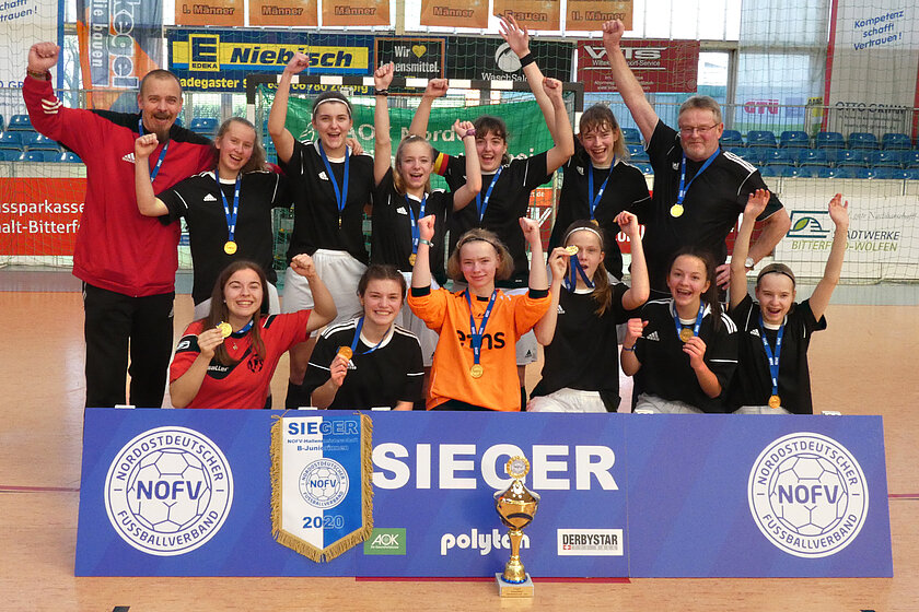 Siegerbild der NOFV-Hallennmeisterschaften mit dem DFC Westsachsen Zwickau.