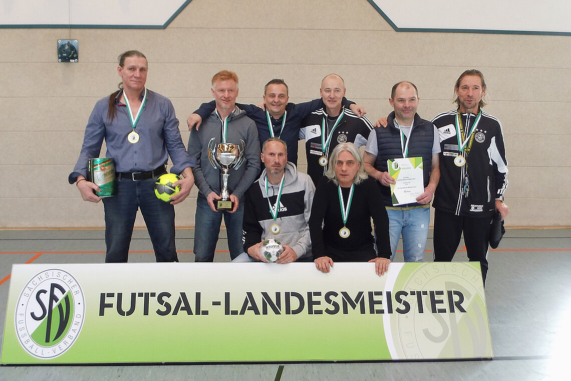 Futsal-Landesmeister Ü 50-Herren 2019/2020: SG Handwerk Rabenstein © Rainer Hepner