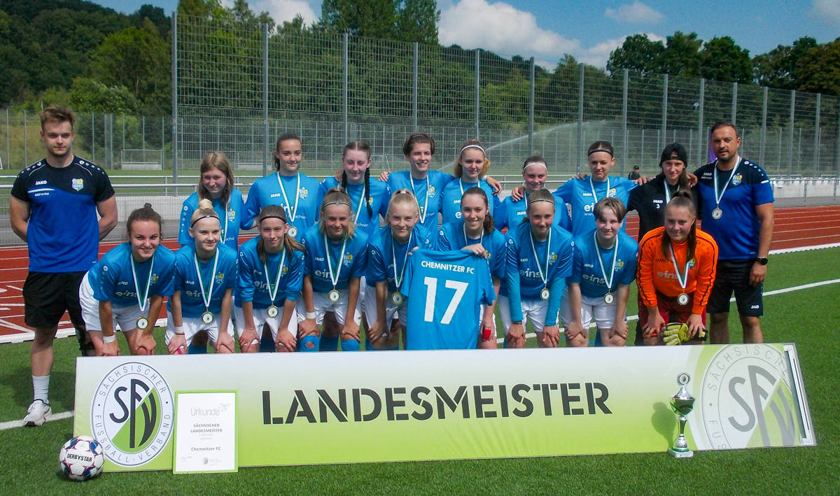 Landesmeisterinnen B-Juniorinnen 2022/2023: Chemnitzer FC © Jörg Beutel