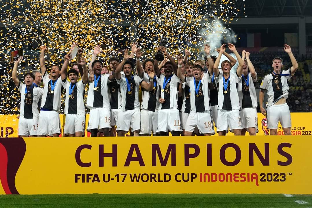 © FIFA